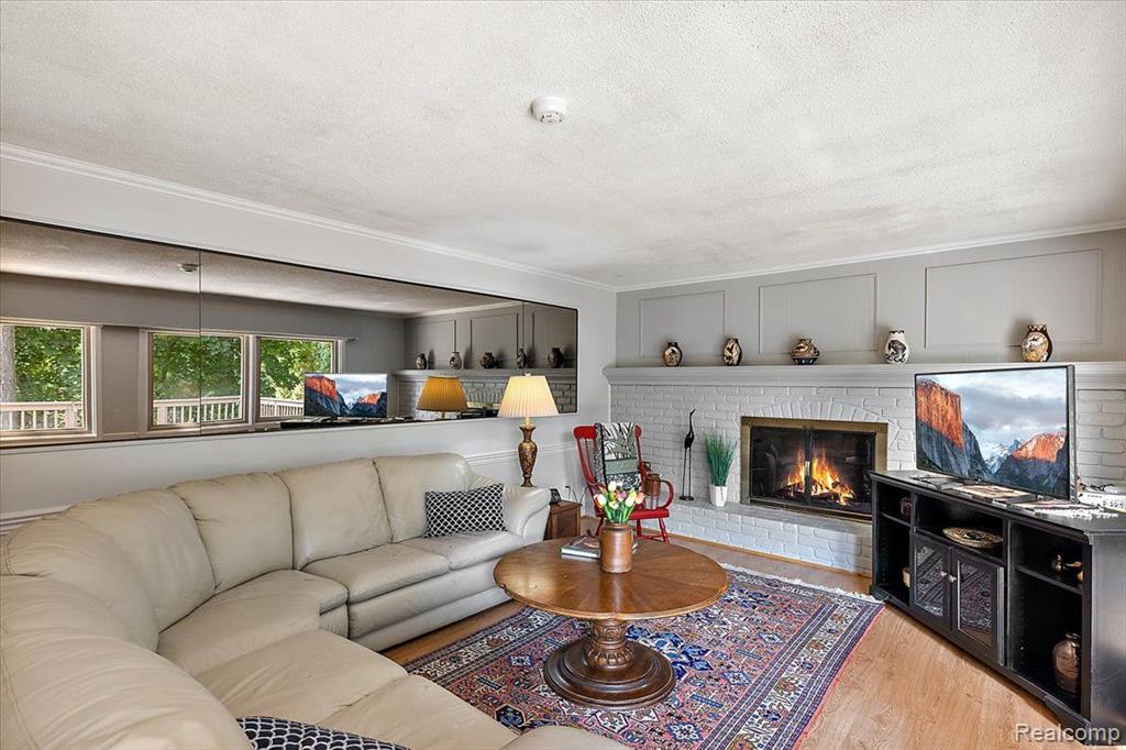 4363 SUNNINGDALE Drive, Bloomfield Hills, MI 48302 — Photo 40