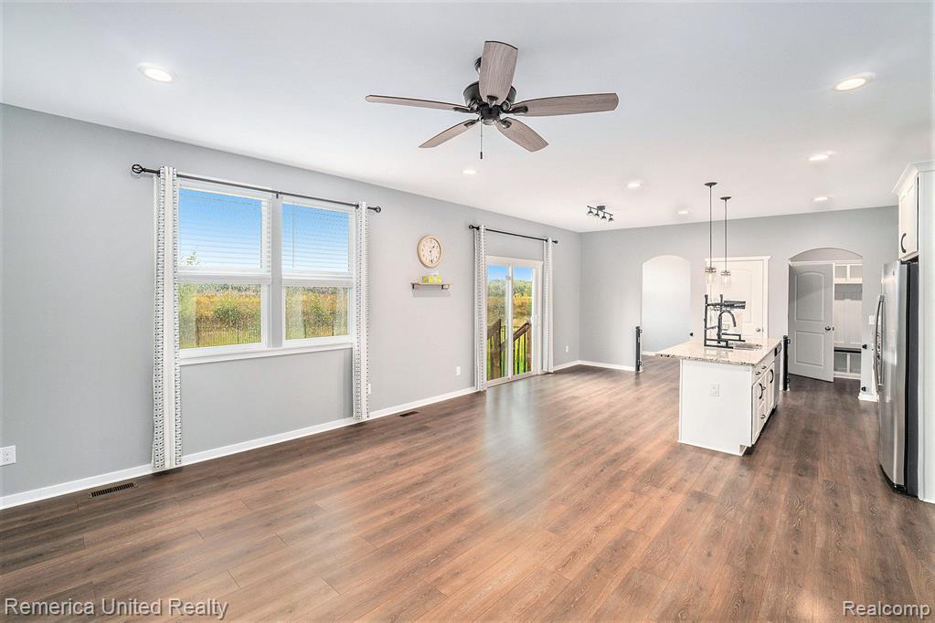 83 Barnsley Drive, Howell, MI 48843 — Photo 4