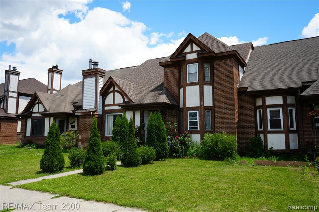 6426 Chase Road, Dearborn, MI 48126 — Photo 3