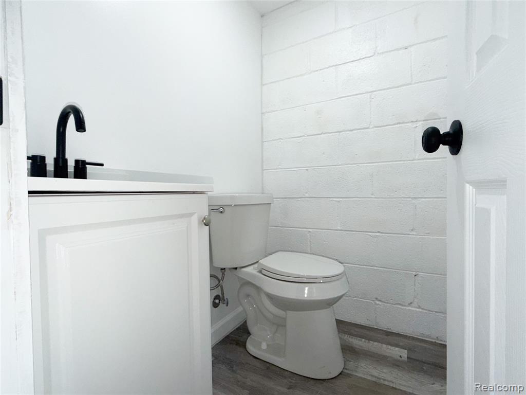 17240 Hoover Street, Detroit, MI 48205 — Photo 10