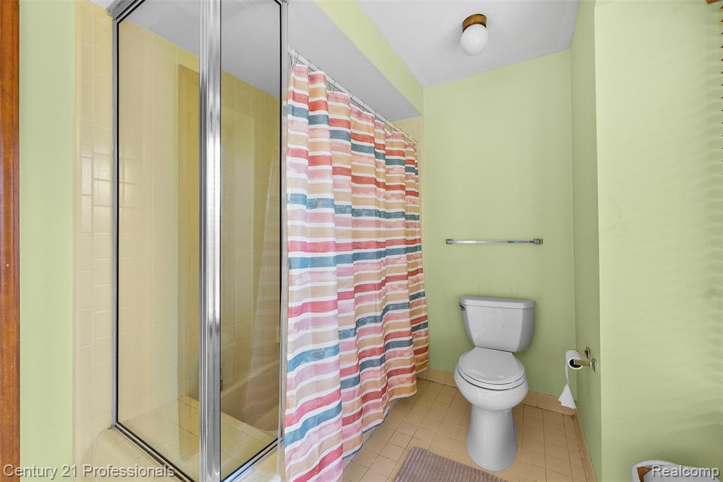 4310 Birch Run Drive, Troy, MI 48098 — Photo 30