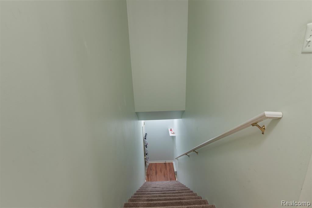 21208 CHESAPEAKE Circle, Walled Lake, MI 48390 — Photo 19