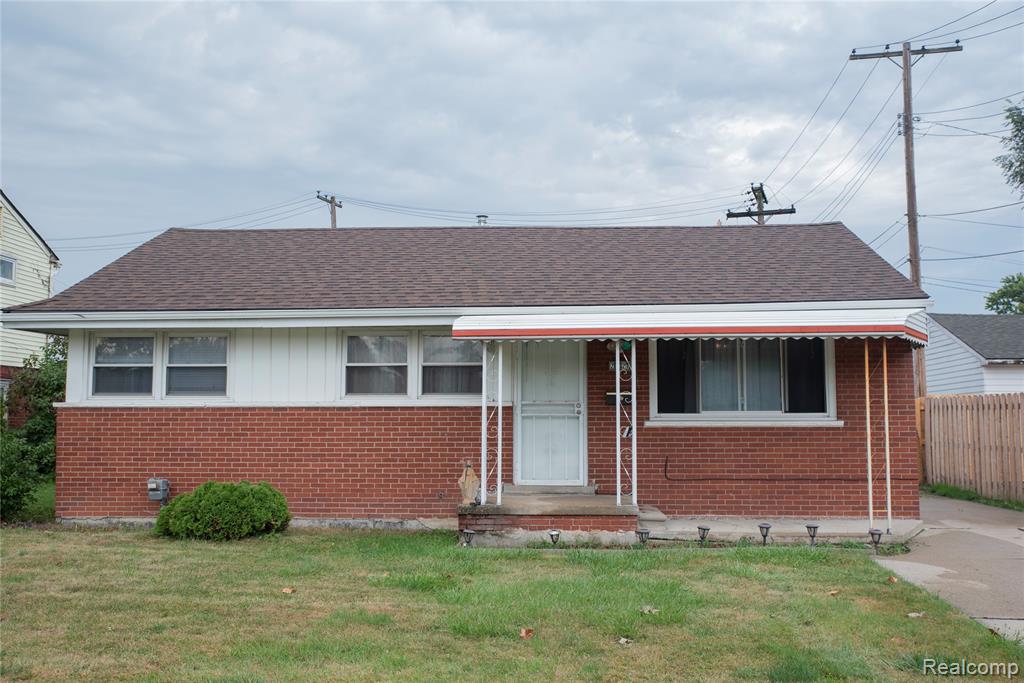 20021 Martin Road, Saint Clair Shores, MI 48081