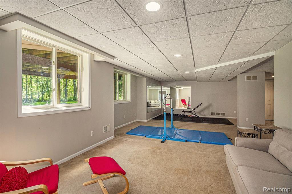 4804 EAGLE SPRINGS Court, Clarkston, MI 48348 — Photo 36