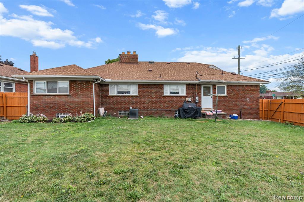 413 Kings Highway, Lincoln Park, MI 48146 — Photo 22