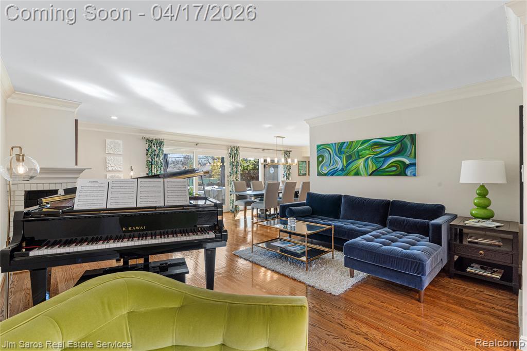 47 Roslyn Road, Grosse Pointe Shores, MI 48236 — Photo 22