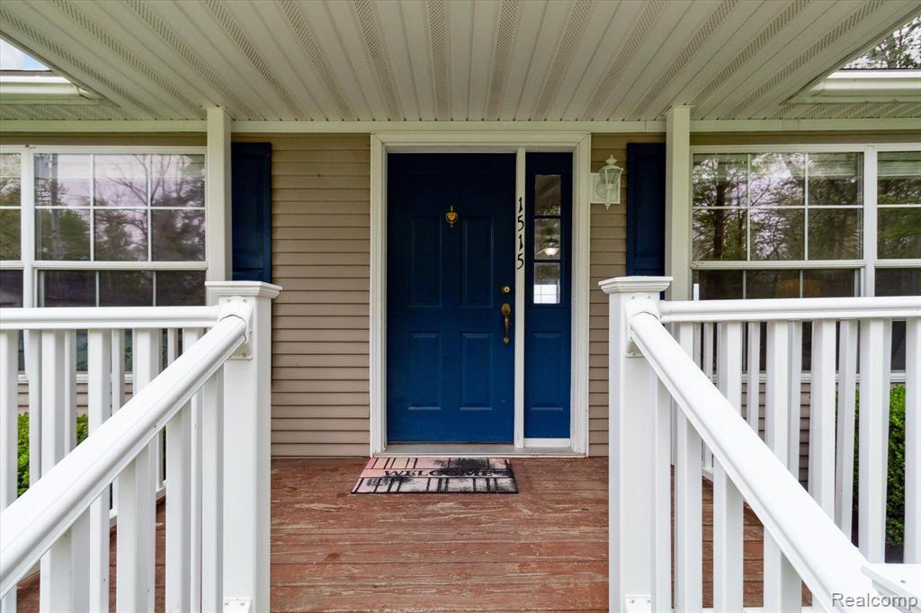 1515 LAKESIDE Drive, Harbor Beach, MI 48441 — Photo 5