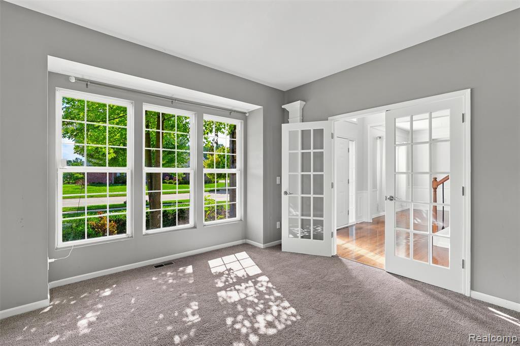 49894 Bloomsbury Lane, Macomb, MI 48044 — Photo 24
