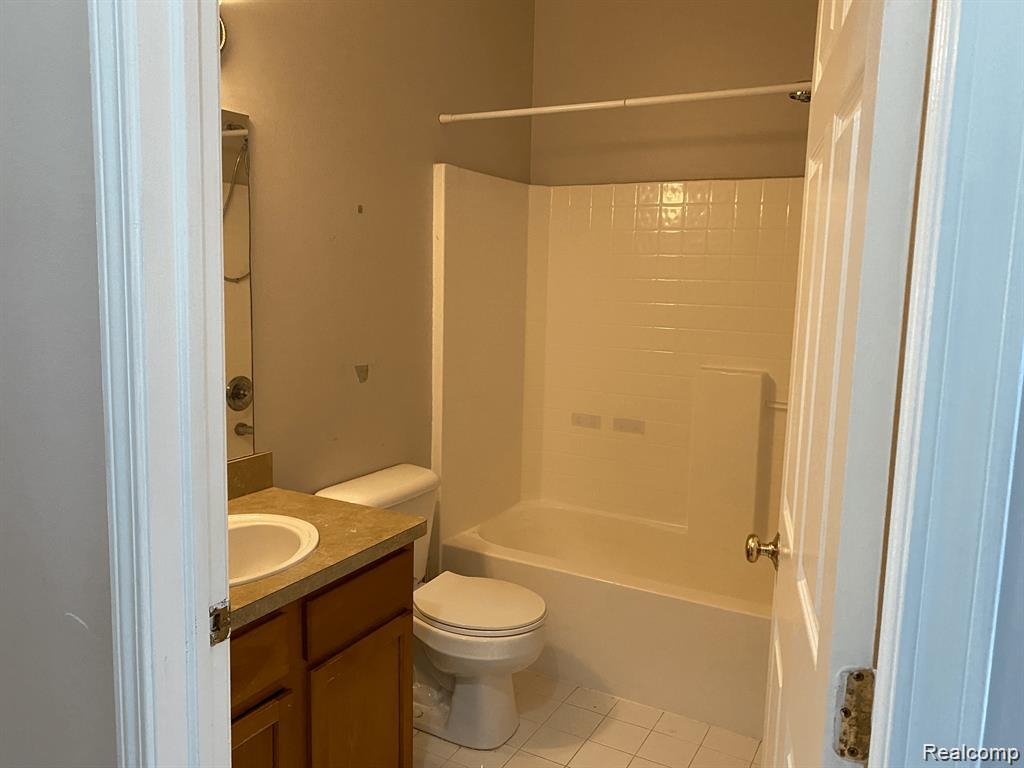 41670 Tera Lane, Novi, MI — Photo 18