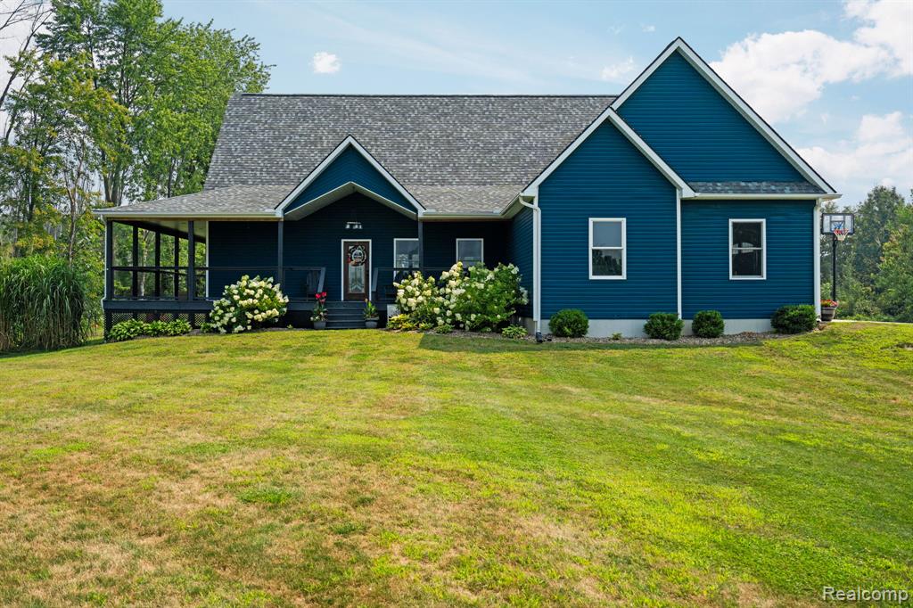 10465 Seymour Road, Gaines Vlg, MI 48436 — Photo 54