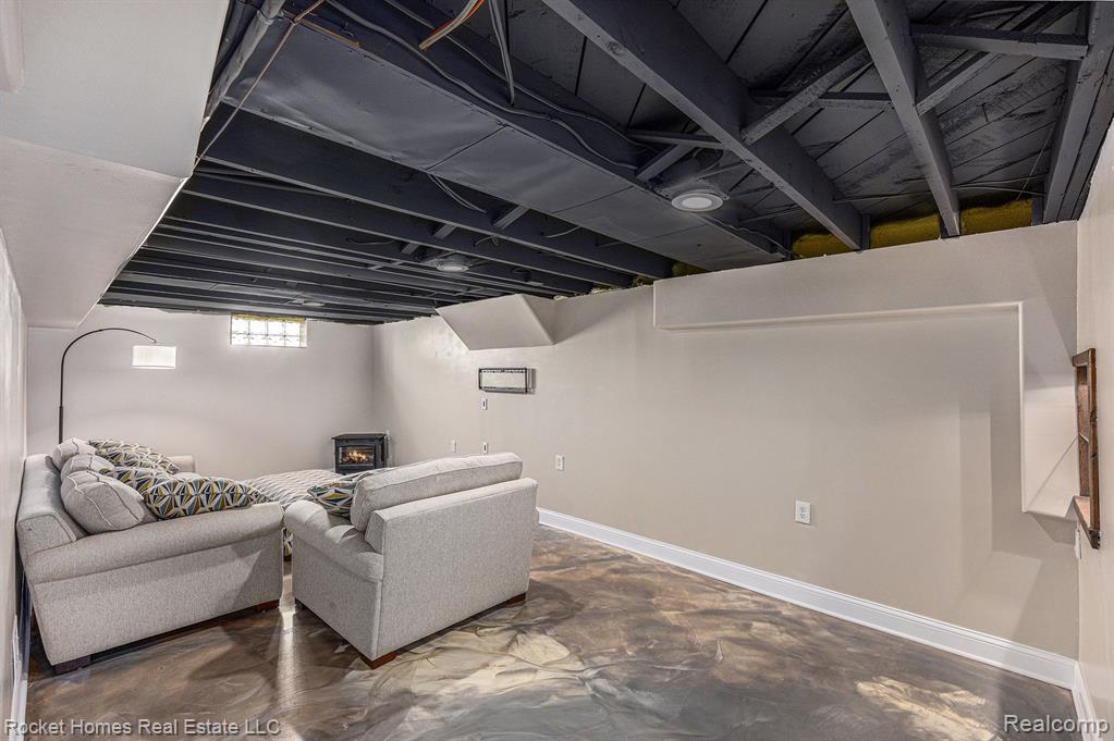 632 N VERMONT Avenue, Royal Oak, MI 48067 — Photo 19