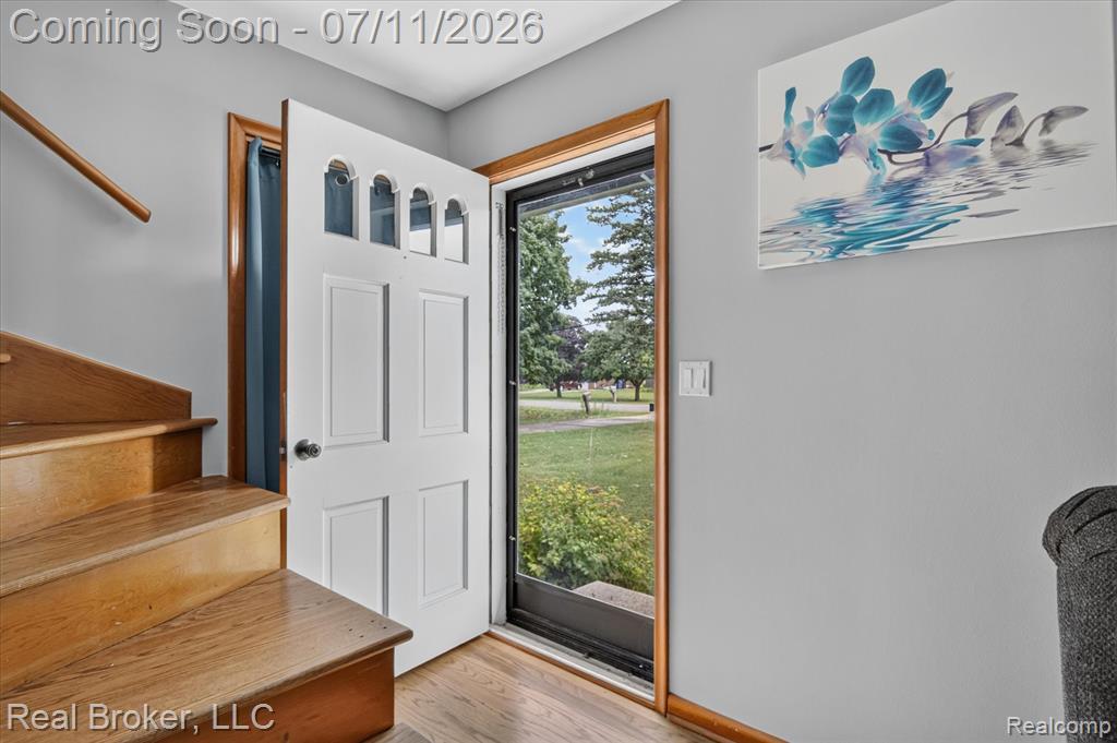 245 Bates Lane, Monroe, MI 48162 — Photo 3