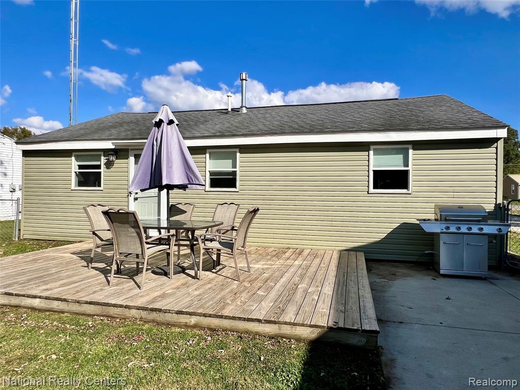 7444 Rory Street, Grand Blanc, MI 48439 — Photo 35