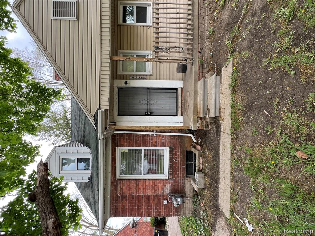 224 S SE Kenbrook Street, Grand Rapids, MI, 49548