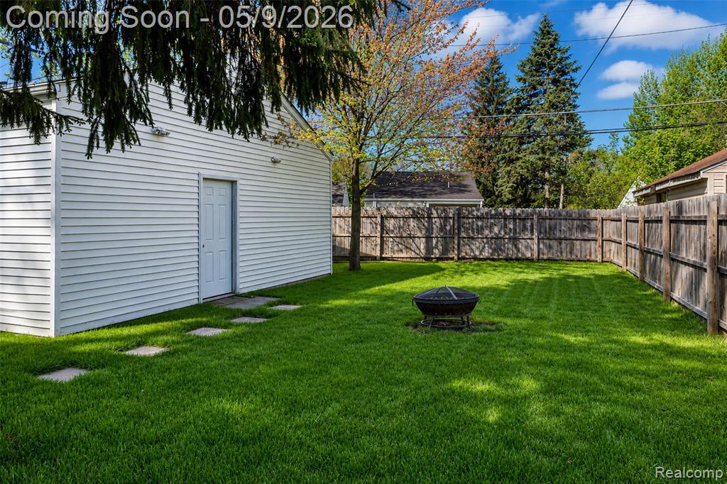 15417 Leona Drive, Redford, MI 48239 — Photo 35