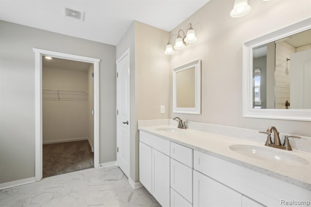 2085 Steelwood Drive, Howell, MI 48843 — Photo 8