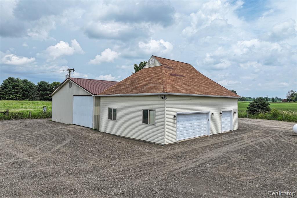 5465 Maple Valley Road, Brown, MI 48416 — Photo 43