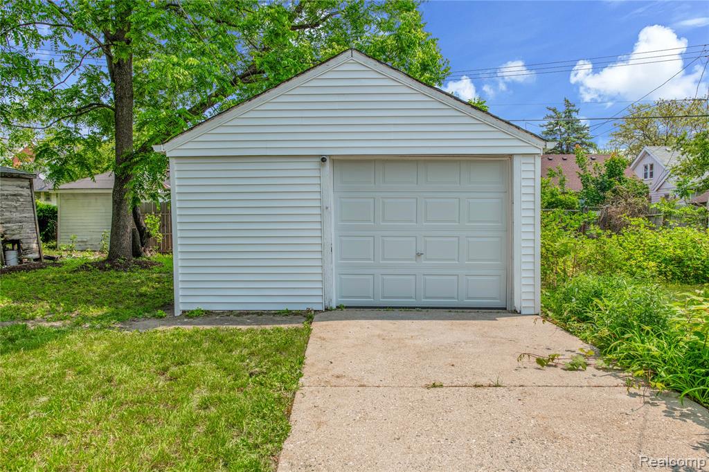 9248 Manor Street, Detroit, MI 48204 — Photo 19