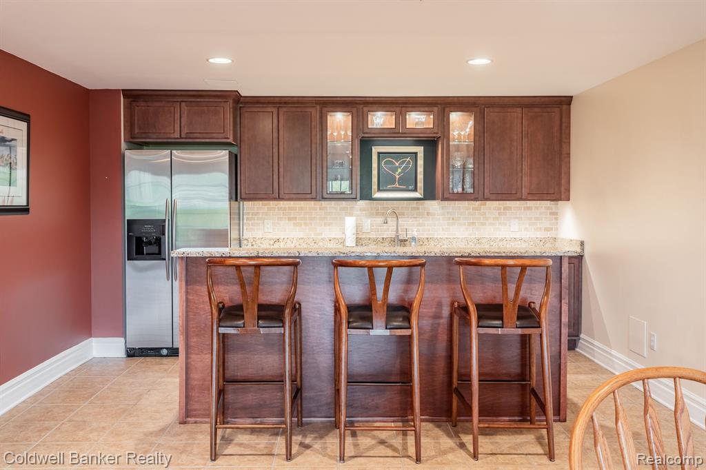 26270 VALHALLA Drive, Farmington Hills, MI 48331 — Photo 29