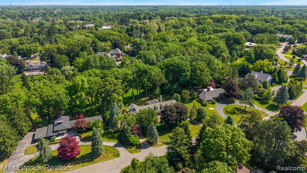 674 Rudgate Road, Bloomfield Hills, MI 48304 — Photo 24