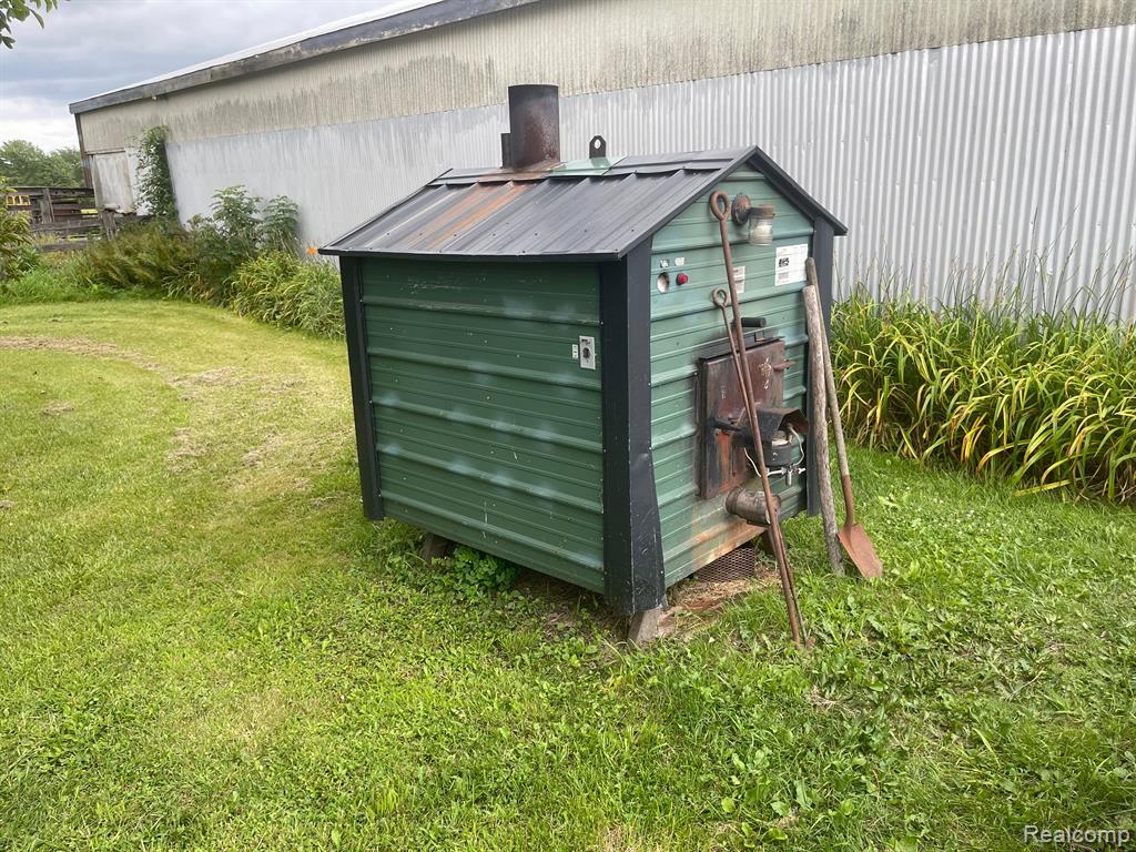 5909 BURTCH Road, Grant, MI 48032 — Photo 18