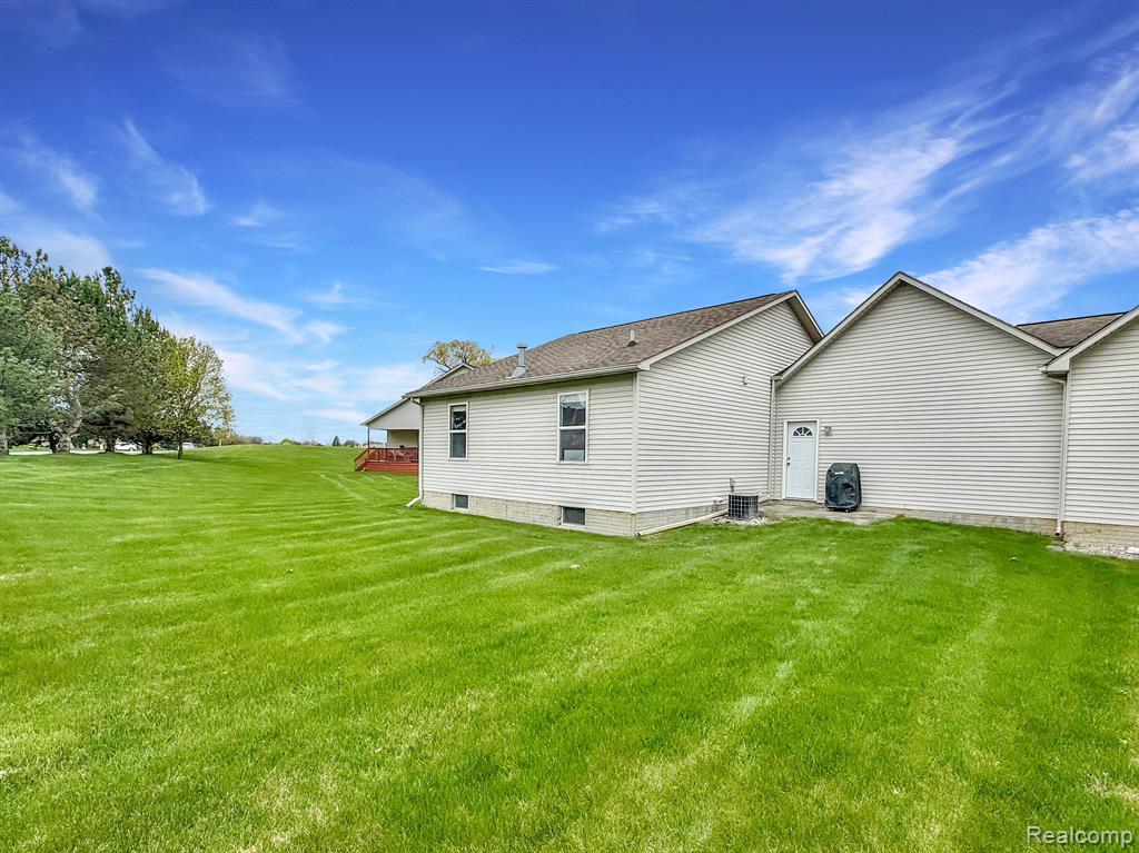 6349 Kings Court, Flushing, MI 48433 — Photo 28
