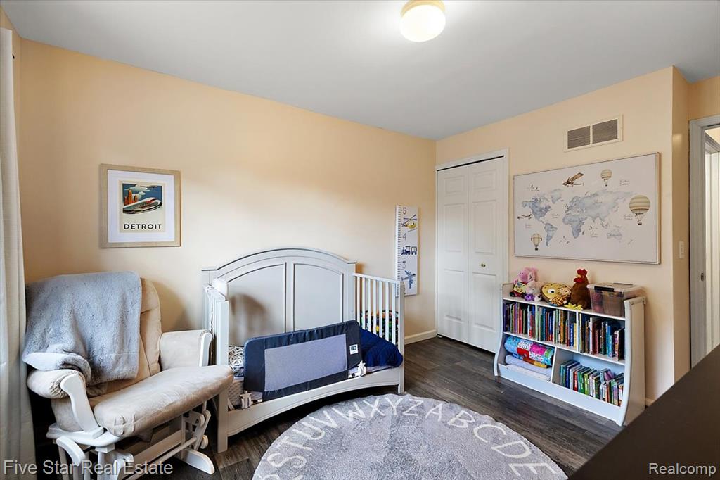 16924 Farmington Road, 93, Livonia, MI 48154 — Photo 47