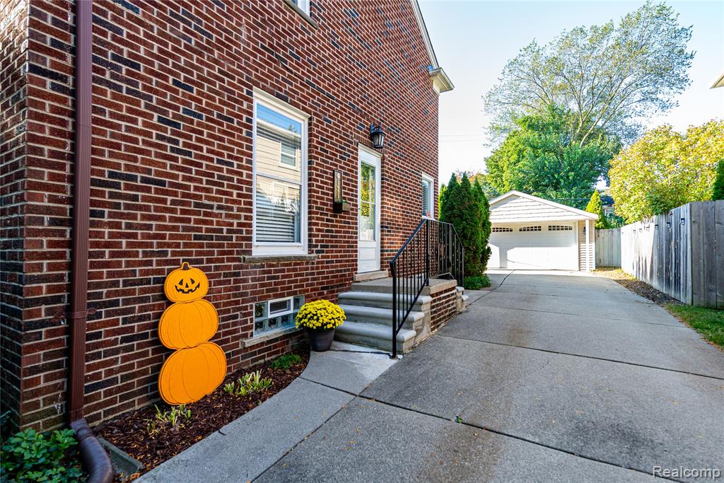 4121 Arlington Drive, Royal Oak, MI 48073 — Photo 45