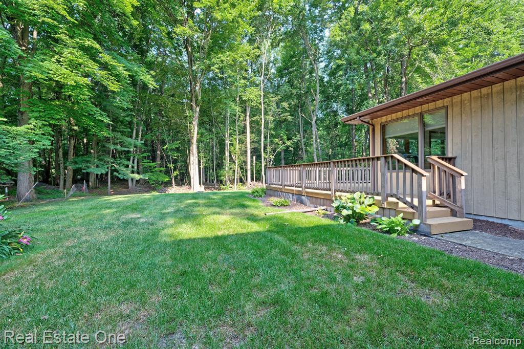 2225 LYNN Road, Sanford, MI 48657 — Photo 73