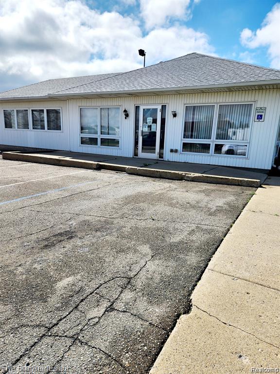 7280 Burgett Drive, Dryden, MI 48003