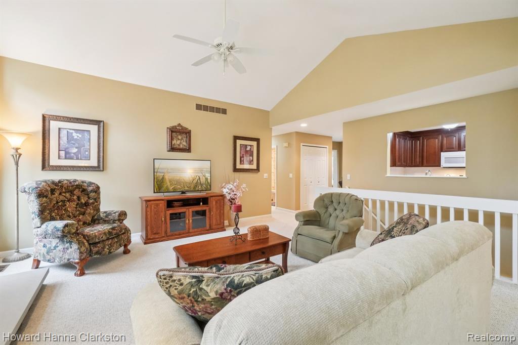 4105 Nancy Lane, White Lake, MI 48383 — Photo 8