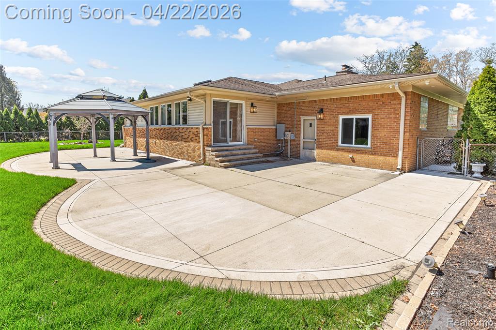 409 Crescent Drive, Dearborn, MI 48124 — Photo 60