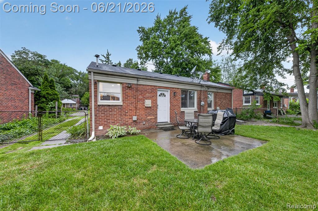 24660 Ridgedale Street, Oak Park, MI 48237 — Photo 33