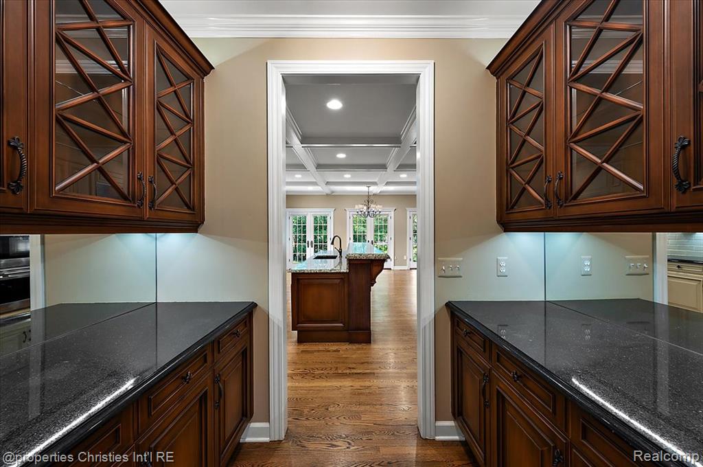 400 Hamilton Road, Bloomfield, MI 48301 — Photo 33