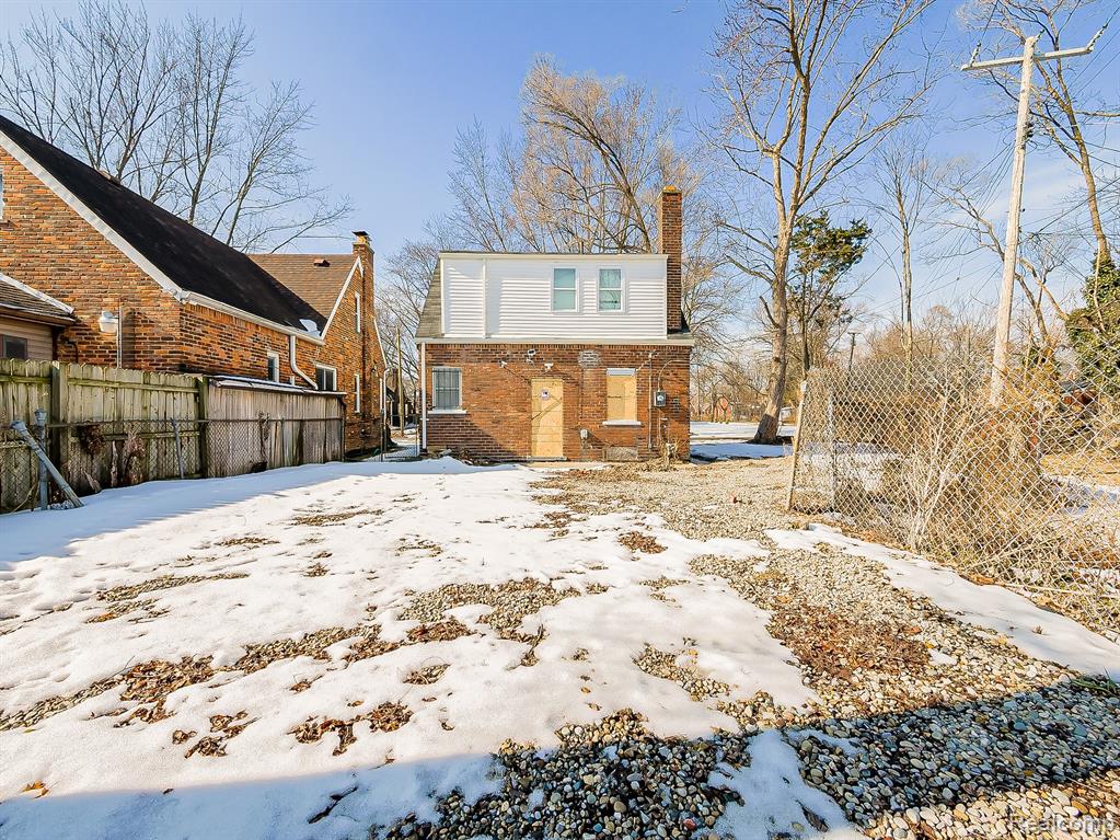 9744 Lakepointe Street, Detroit, MI 48224 — Photo 20