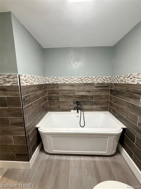 4405 Pengelly Road, Flint, MI 48507 — Photo 29