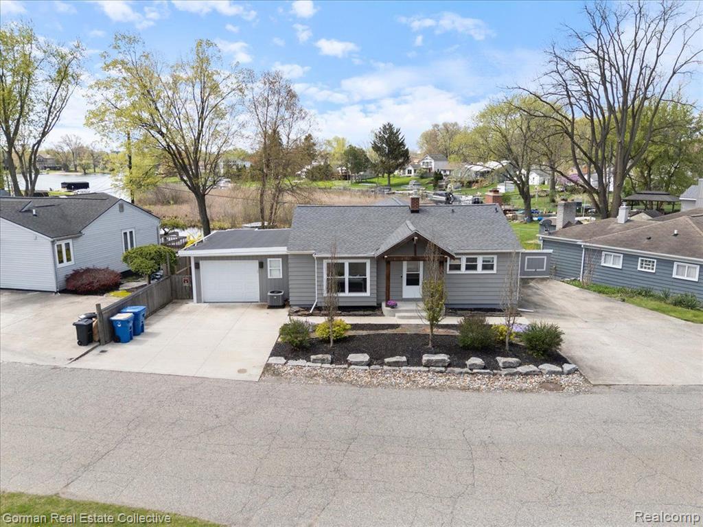 4583 FOREST Avenue, Waterford, MI 48328 — Photo 51