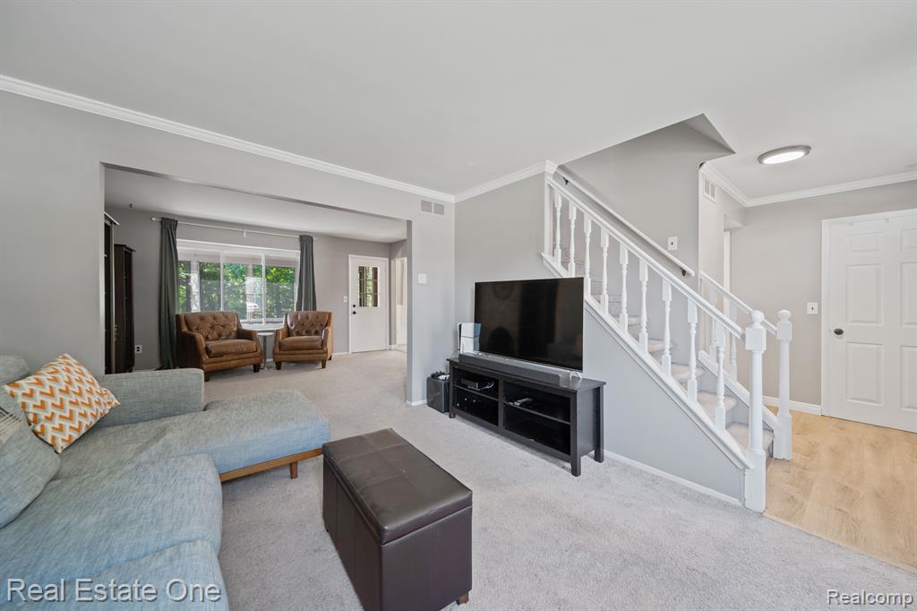 2285 DRAPER Avenue, Ypsilanti, MI 48197 — Photo 4