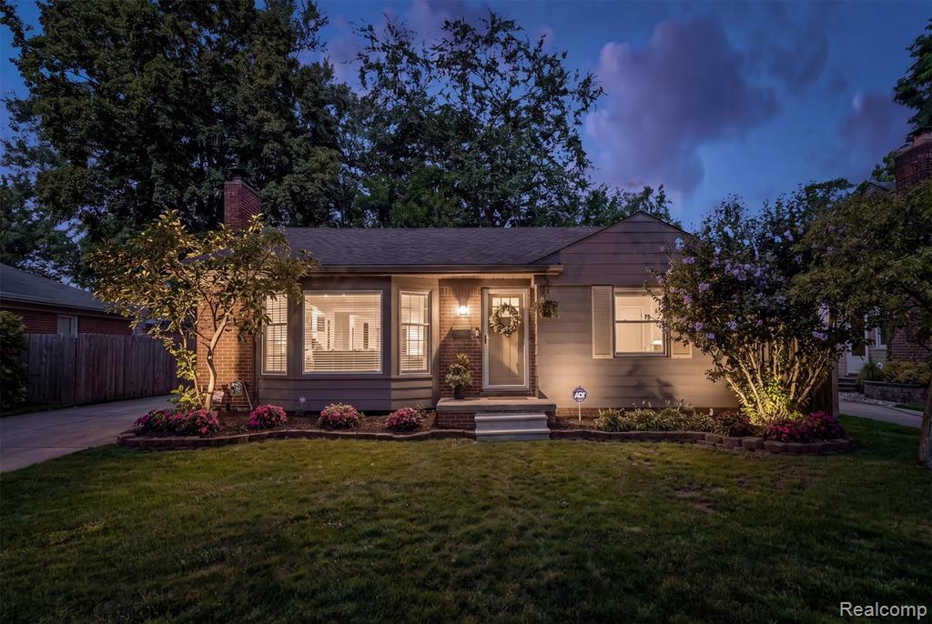 803 Oakridge Avenue, Royal Oak, MI 48067 — Photo 29