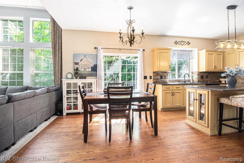 844 Wood Run Court, South Lyon, MI 48178 — Photo 10