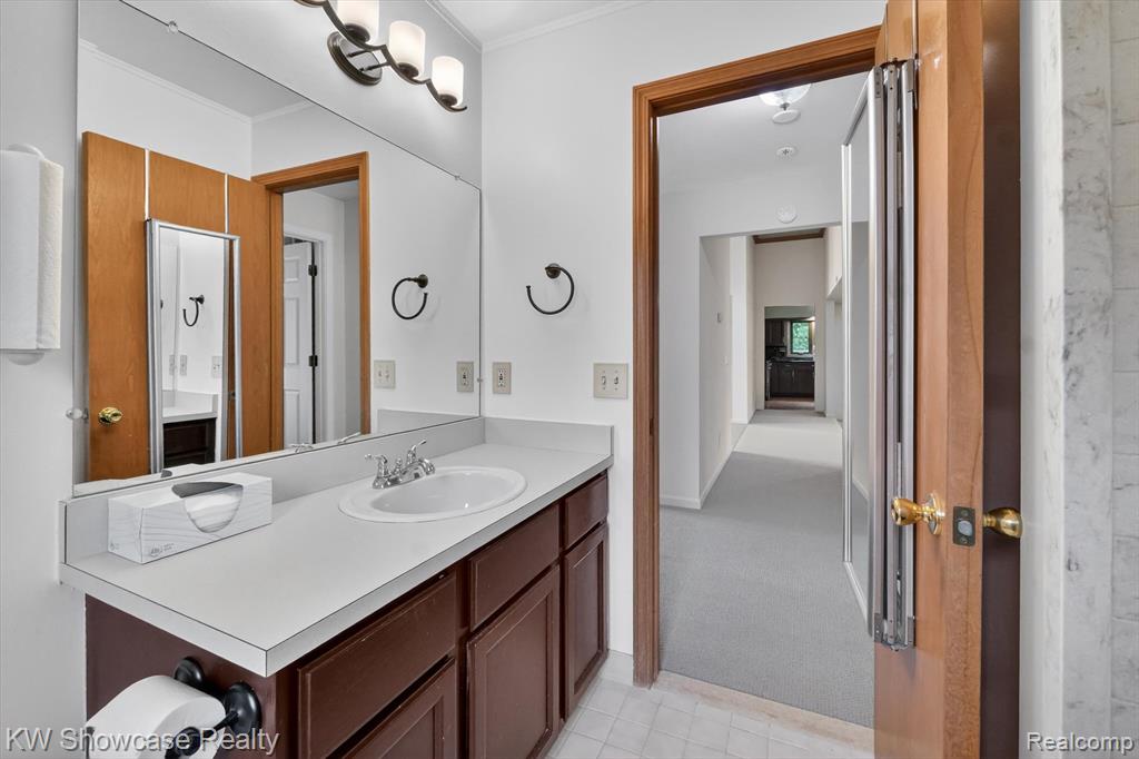 39995 Brylor Court, Clinton Twp, MI 48038 — Photo 37
