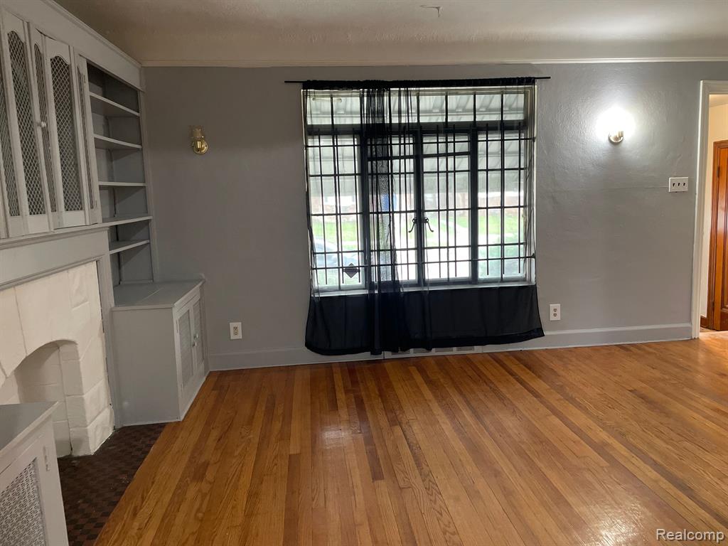 9241 MANISTIQUE Street, Detroit, MI 48224 — Photo 3