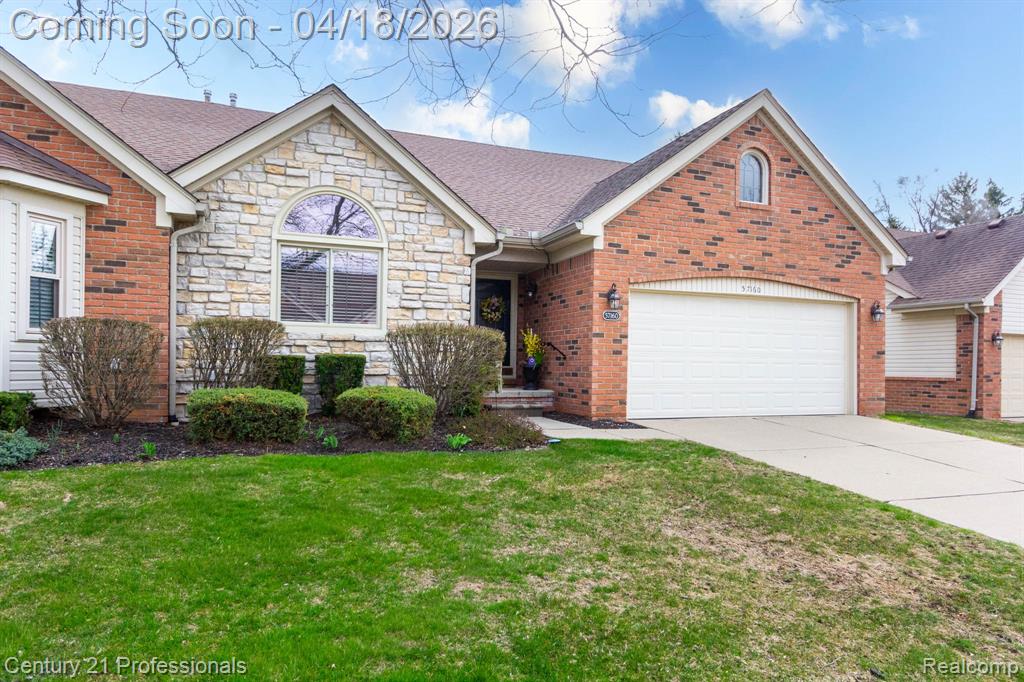 57160 Megan Drive, Washington, MI — Photo 2