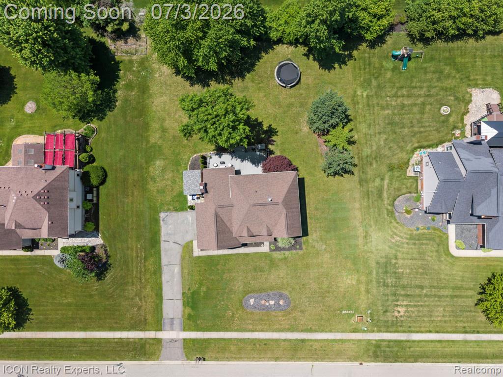 11016 Pembrooke Circle, South Lyon, MI 48178 — Photo 54