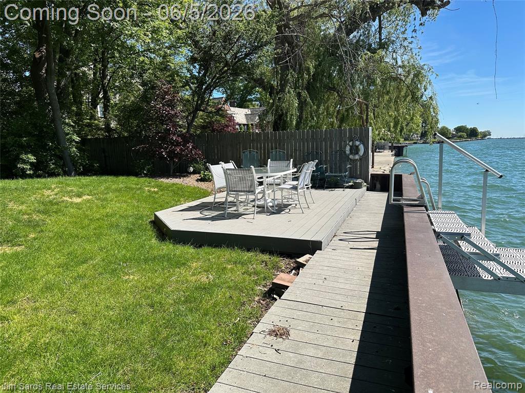910 Edgemont Park, Grosse Pointe, MI 48230 — Photo 52