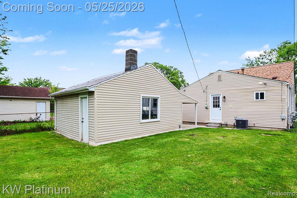 19070 Melvin Street, Roseville, MI 48066 — Photo 21