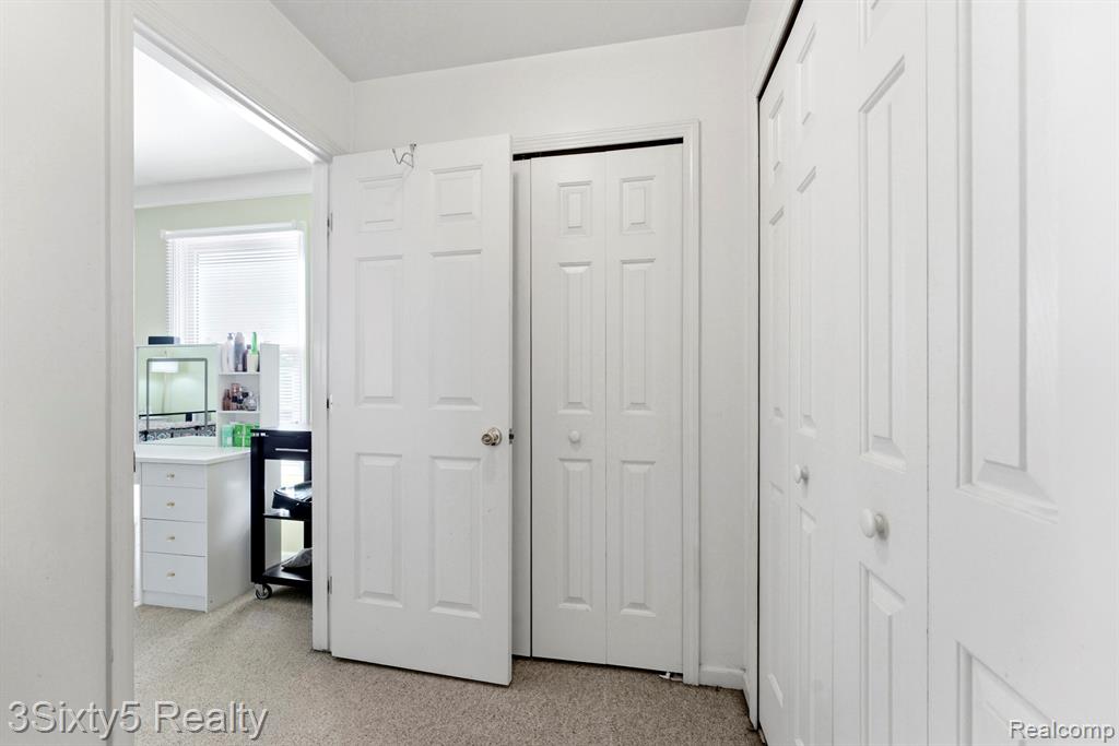 243 Emmons Boulevard, Wyandotte, MI 48192 — Photo 21