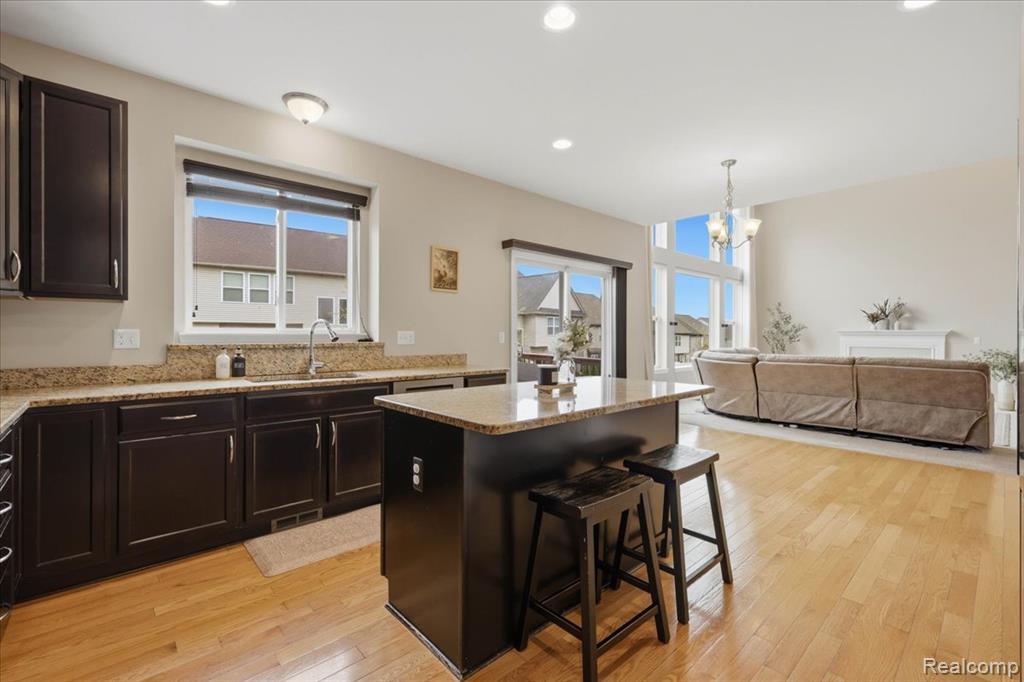 1114 Wales Drive, Lake Orion, MI — Photo 14