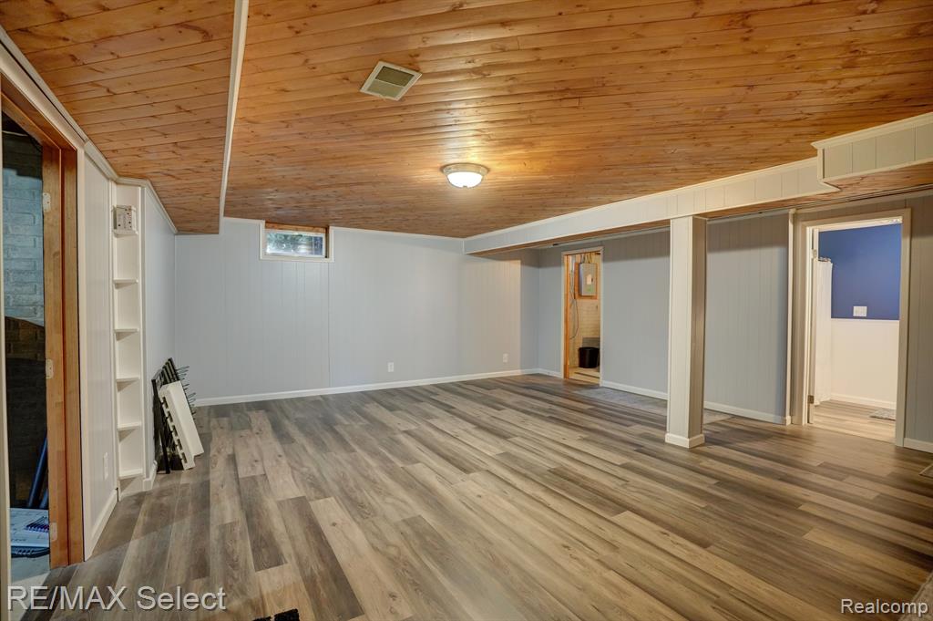 436 WINDY, Flushing, MI 48433 — Photo 37