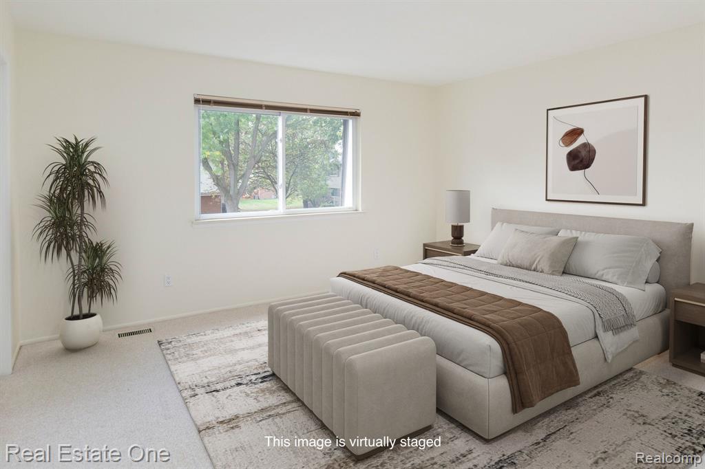 861 Kirts Boulevard, Troy, MI 48084 — Photo 14
